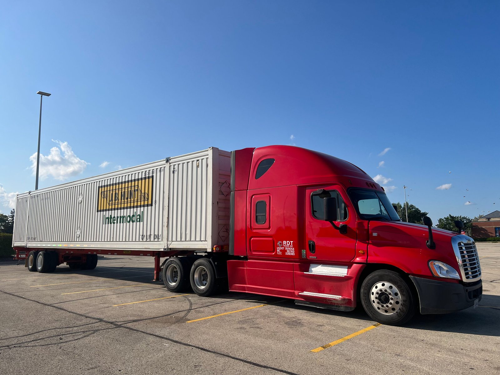 DA7D19F0-B199-4394-AC33-071A7DDE2C90